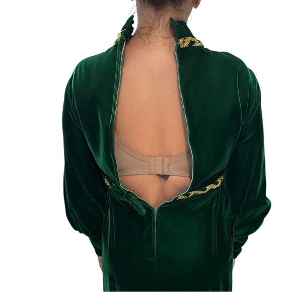 Emerald Green Vintage Velvet Maxi Gown with Long Bishop Sleeves and Mock Neck - Picture 14 of 16